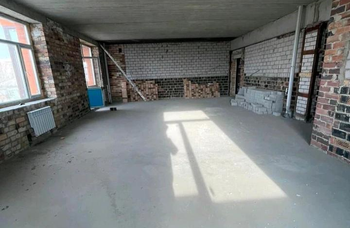 2-комнатная квартира · 76 м² · 4/4 этаж, чайковского 5/2