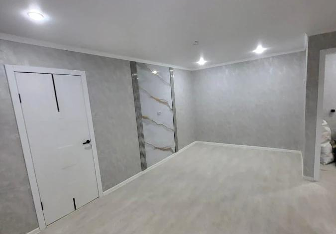 2-комнатная квартира · 44.3 м² · 3/4 этаж, Камзина 98