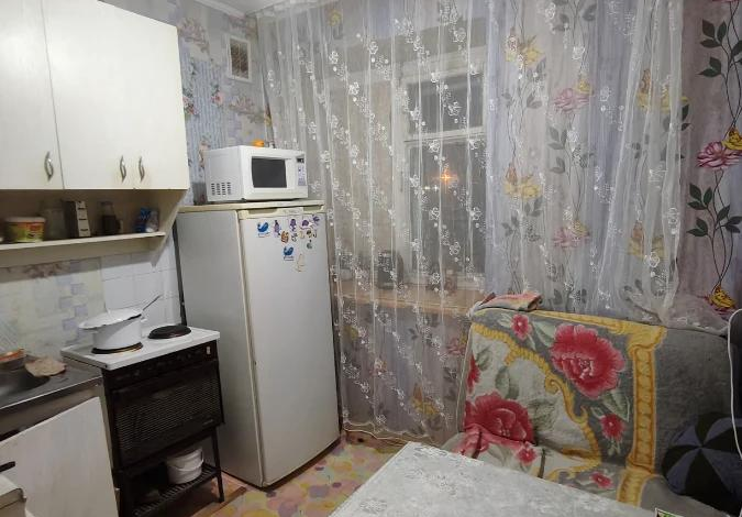 2-комнатная квартира · 42.5 м² · 5/5 этаж, Торайгырова 115